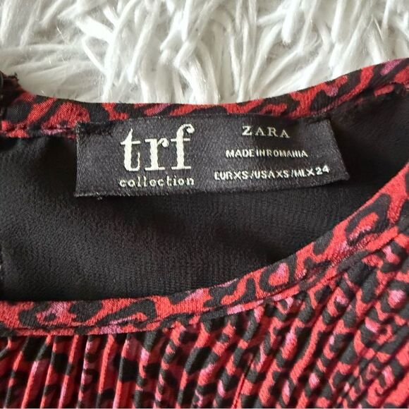 Zara Red and Black Leopard Print Micro Pleated Long Sleeve Blouse Size XS - Picture 7 of 7